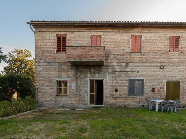 Casa in vendita a Marche, Ancona
