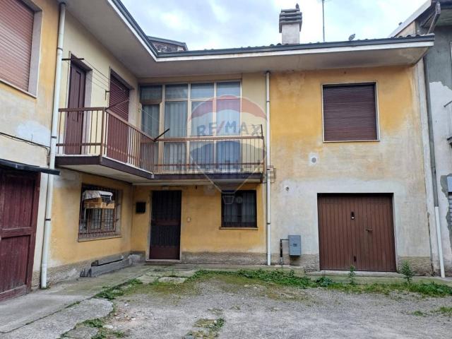 Casa in vendita a Busnago, Lombardia