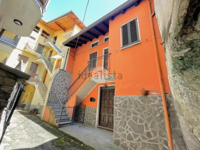 Casa in vendita a Comunità montana della valle Camonica, Cividate Camuno