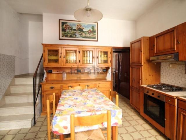 Casa in vendita a Quartiere Centro Urbano, Cesena