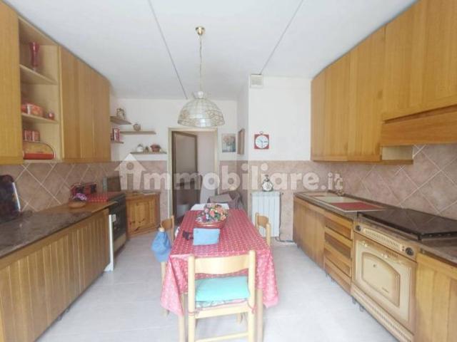 Villa Indipendente in vendita a Unione di Comuni Valdarno e Valdisieve, Reggello