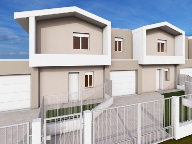 Villa Indipendente in vendita a Lonato, Lombardia