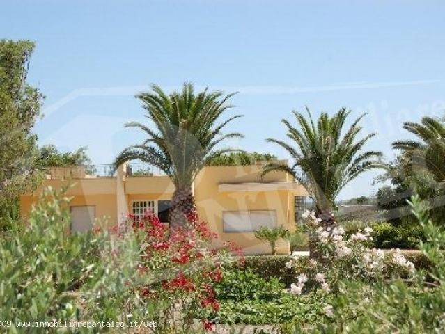 Villa Indipendente in vendita a Marsala, Sicilia