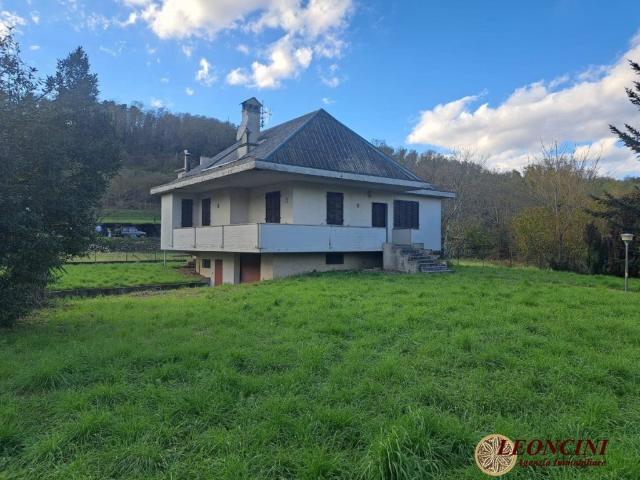 Villa Indipendente in vendita a Pontremoli, Toscana