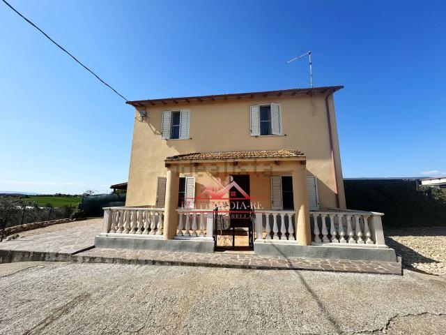 Casa in affitto a Montalto Di Castro, Lazio