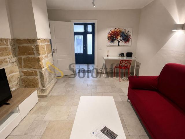Casa in affitto a Centro, Puglia