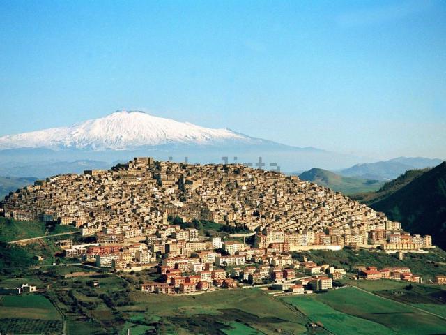 Casa in affitto a Gangi, Sicilia