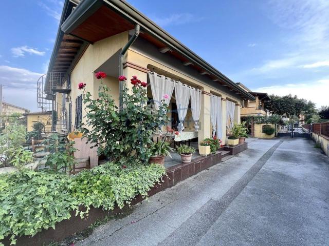 Casa in affitto a Marina di Massa, Marina Di Massa