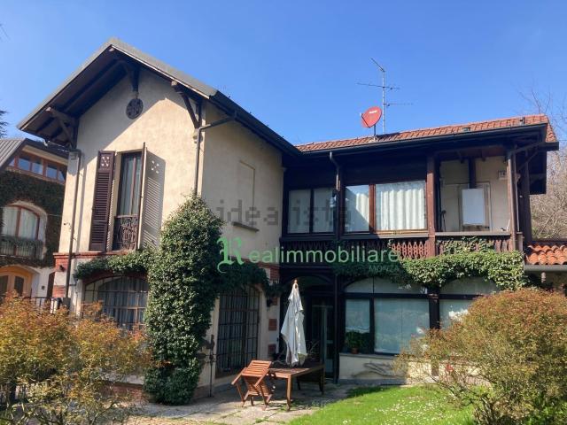 Casa in affitto a Borghetto, Monza