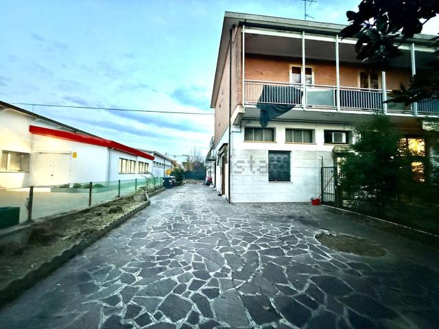 Casa in affitto a Crocetta-San Lazzaro-Modena Est, Modena