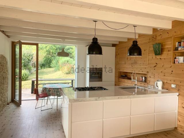 Casa in affitto a Nord-Ovest, Brenzone