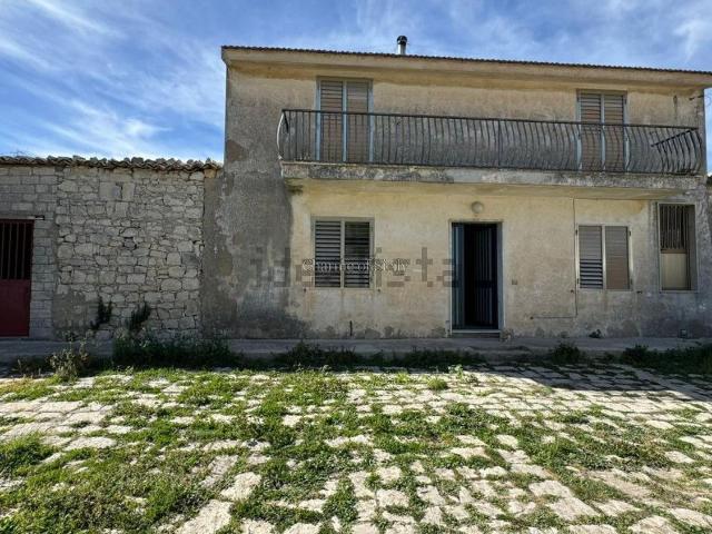 Casa in affitto a Ragusa
