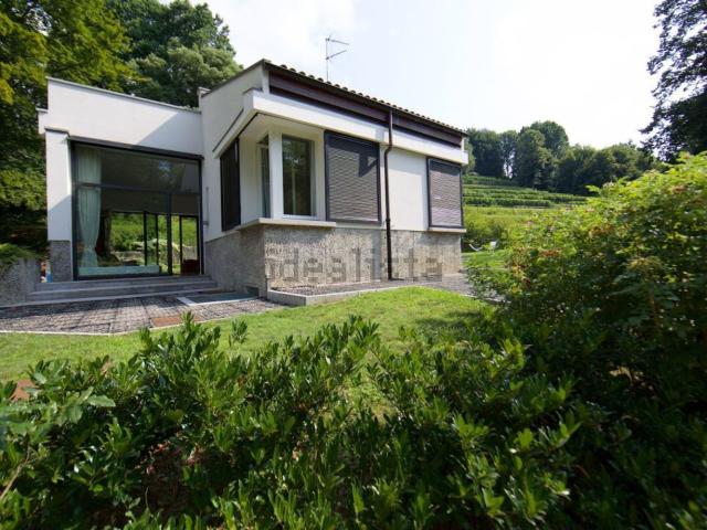 Casa in affitto a Azzate, Lombardia