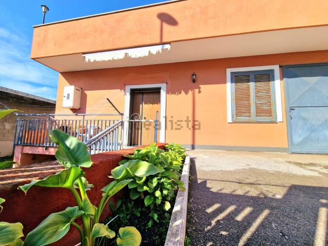 Casa in affitto a Rovigliano, Torre Annunziata