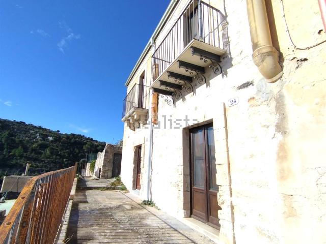 Casa in affitto a Ragusa Ibla, Ragusa