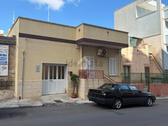 Casa in affitto a Minnuta, Brindisi