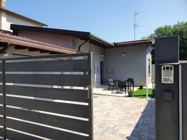Casa in affitto a Casorate Sempione, Varese
