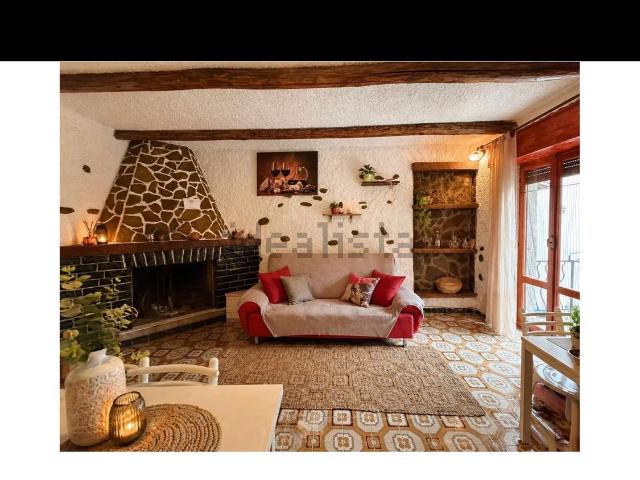 Casa in affitto a Sesta Godano, Liguria