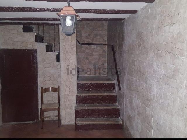 Casa in affitto a Castelpetroso, Molise