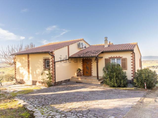 Casa in affitto a Caselle, Paciano