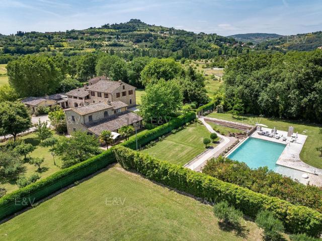 Casa in vendita a Cenerente, Umbria