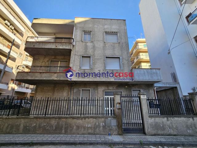 Casa in vendita a Calabria, Reggio Calabria