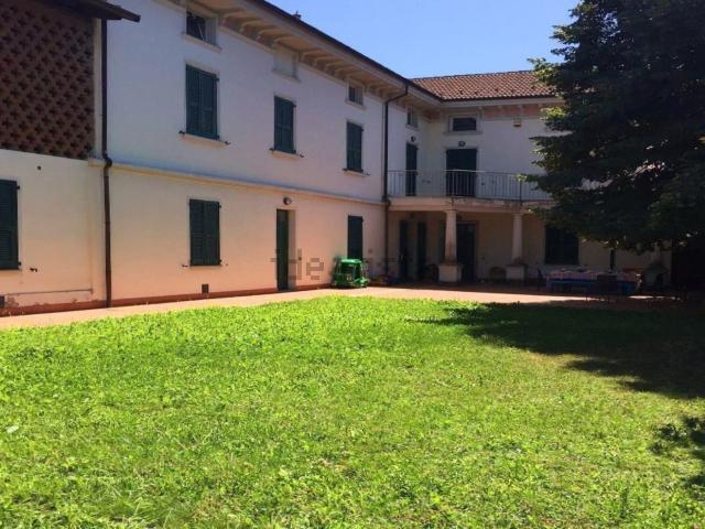 Casa in vendita a Piemonte, Alessandria