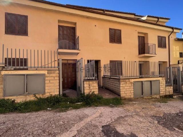 Casa in vendita a Giardino, Vetralla