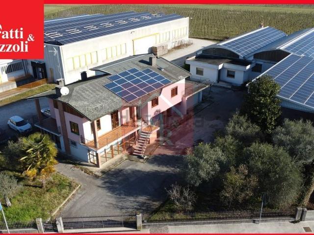 Casa in vendita a Corno Di Rosazzo, Friuli-Venezia Giulia