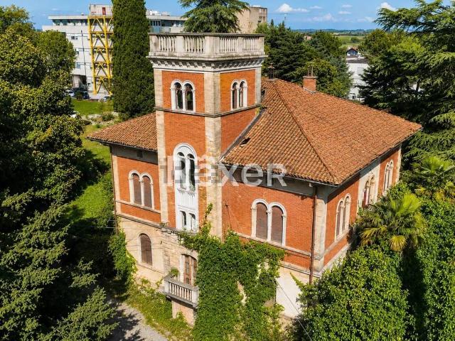 Casa in vendita a Cormons, Friuli-Venezia Giulia