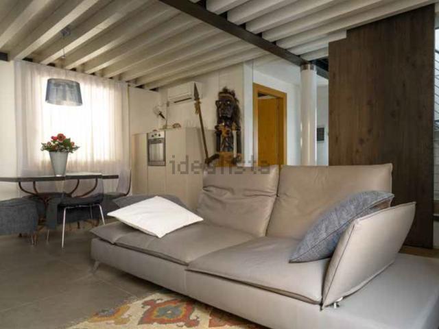 Casa in vendita a Castelfranco Veneto, Veneto