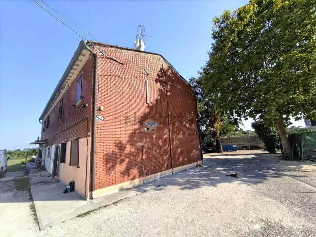 Casa in vendita a Unione di Comuni della Romagna Forlivese, Quattro