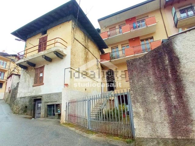 Casa in vendita a Gorno, Lombardia