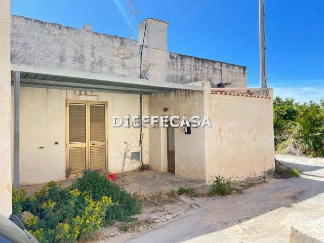 Casa in vendita a Santi Filippo e Giacomo, Marsala