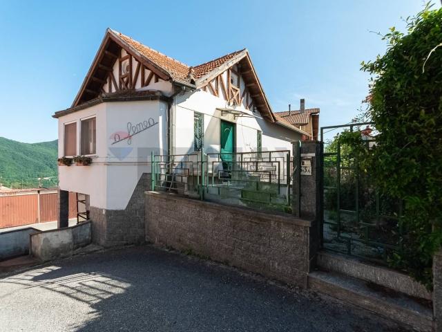 Casa in vendita a Serra Riccò, Costa Fontana