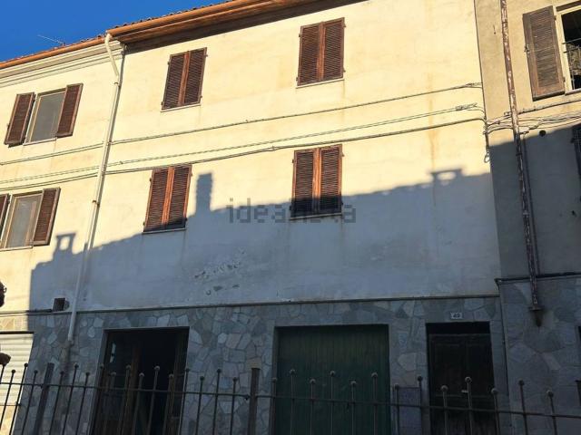 Casa in vendita a Piemonte, Asti
