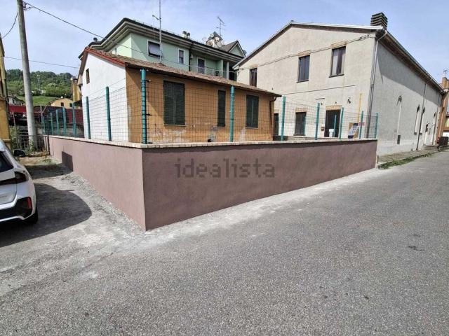 Casa in vendita a Medesano, Felegara