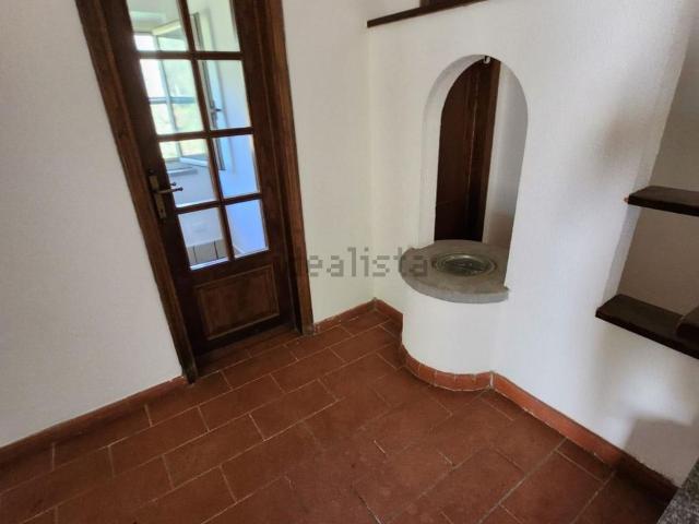 Casa in vendita a Montemagno, Calci