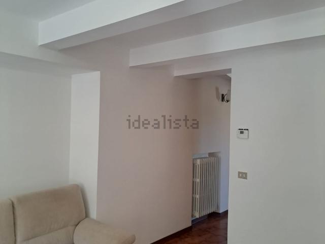 Casa in vendita a Marche, Macerata