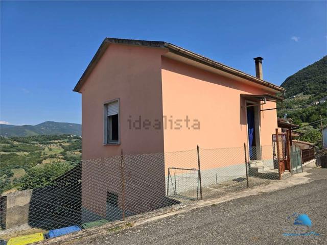 Casa in vendita a Sant'Urbano, Narni