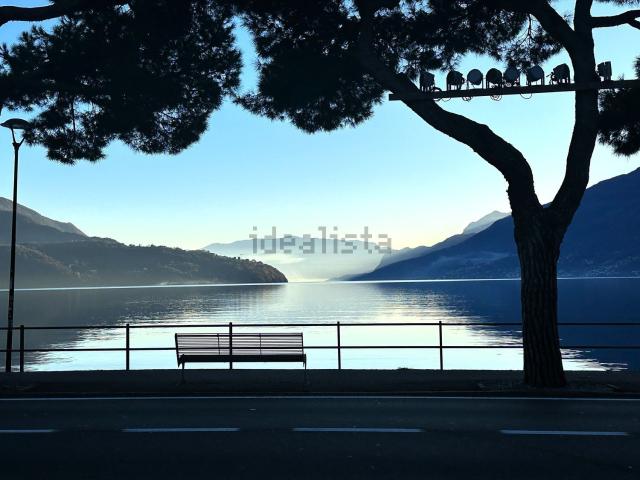 Casa in vendita a Domaso, Como