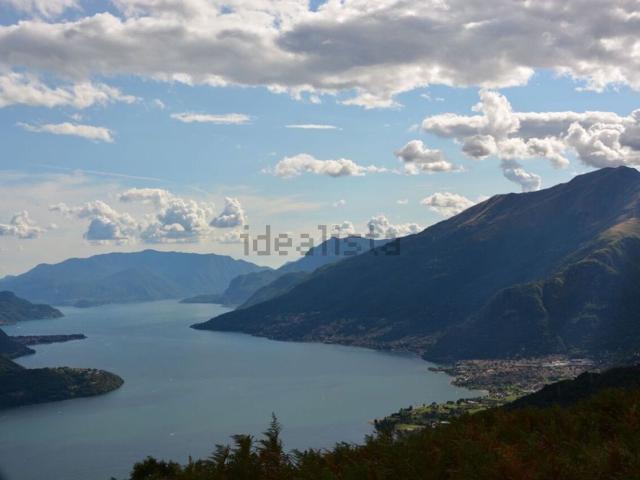 Casa in vendita a Vercana, Como