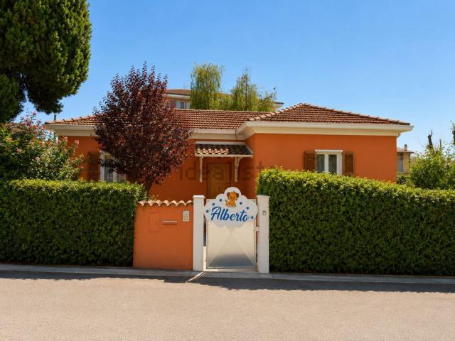 Casa in vendita a Marche, Ancona