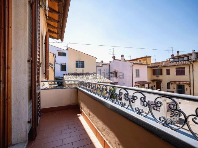 Casa in vendita a La Villa, Campi Bisenzio