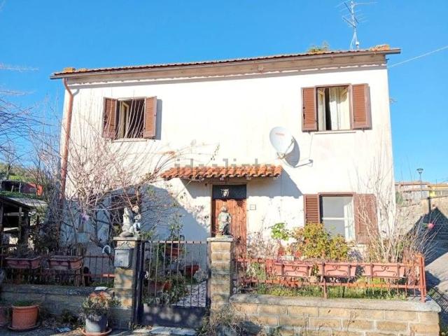 Casa in vendita a Le Mosse, Montefiascone