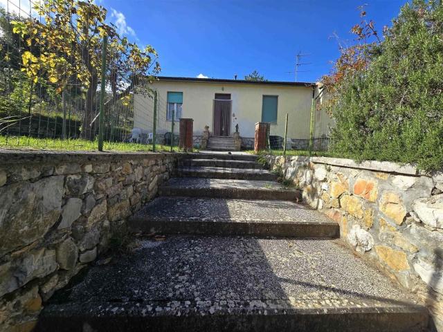 Casa in vendita a Monterotondo Marittimo, Toscana