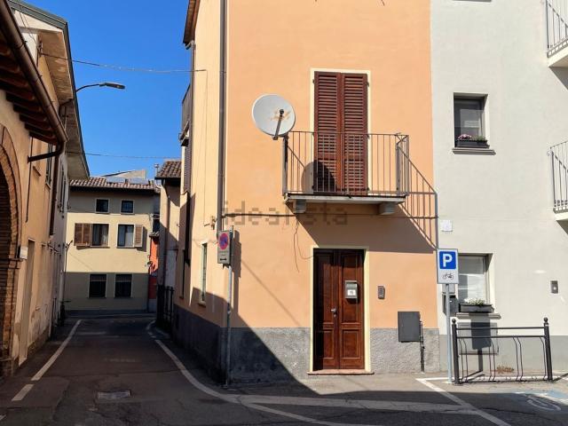 Casa in vendita a Bagnolo Cremasco, Lombardia