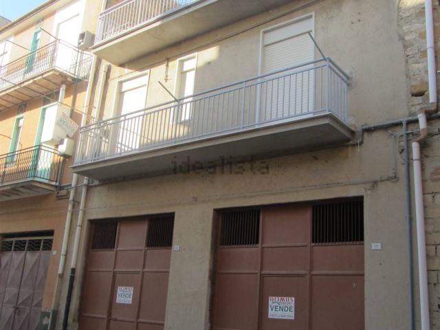 Casa in vendita a Naro, Sicilia