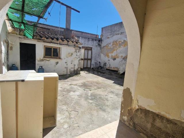 Casa in vendita a Monserrato, Sardigna/Sardegna