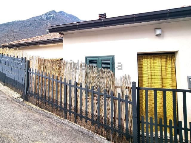 Casa in vendita a Balsorano, Abruzzo